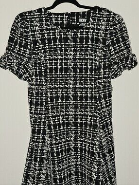 DKNY Black and White Tweed-Style Short Sleeve Tunic Dress Size 14
